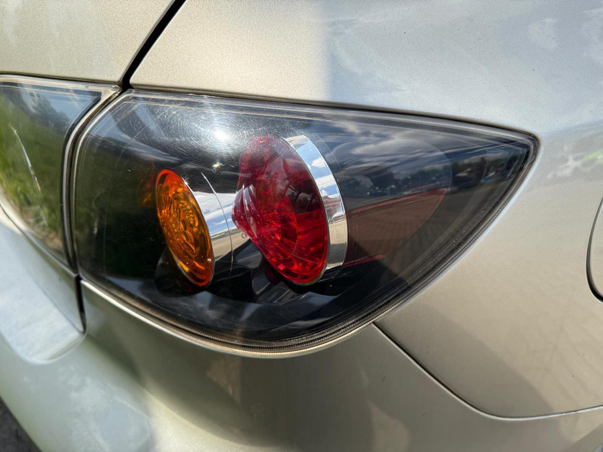 Mazda 3 BK original Rücklicht Rückleuchte rechts Fließheck Vorfacelift BJ05